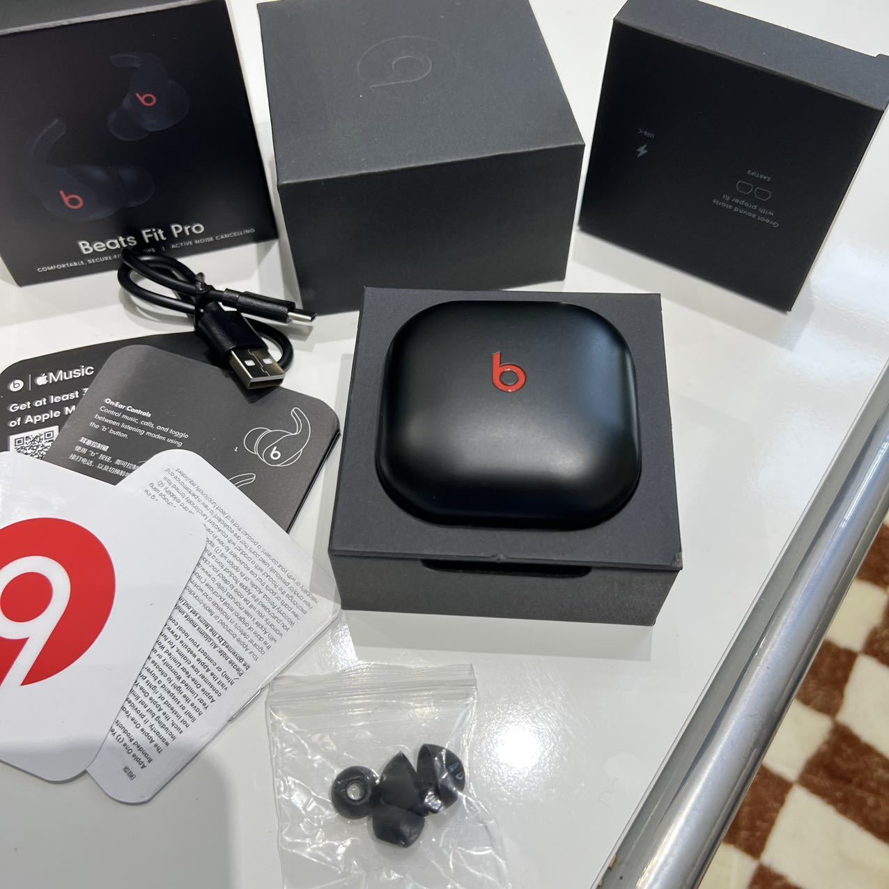 Beats Fit Pro x Kim
