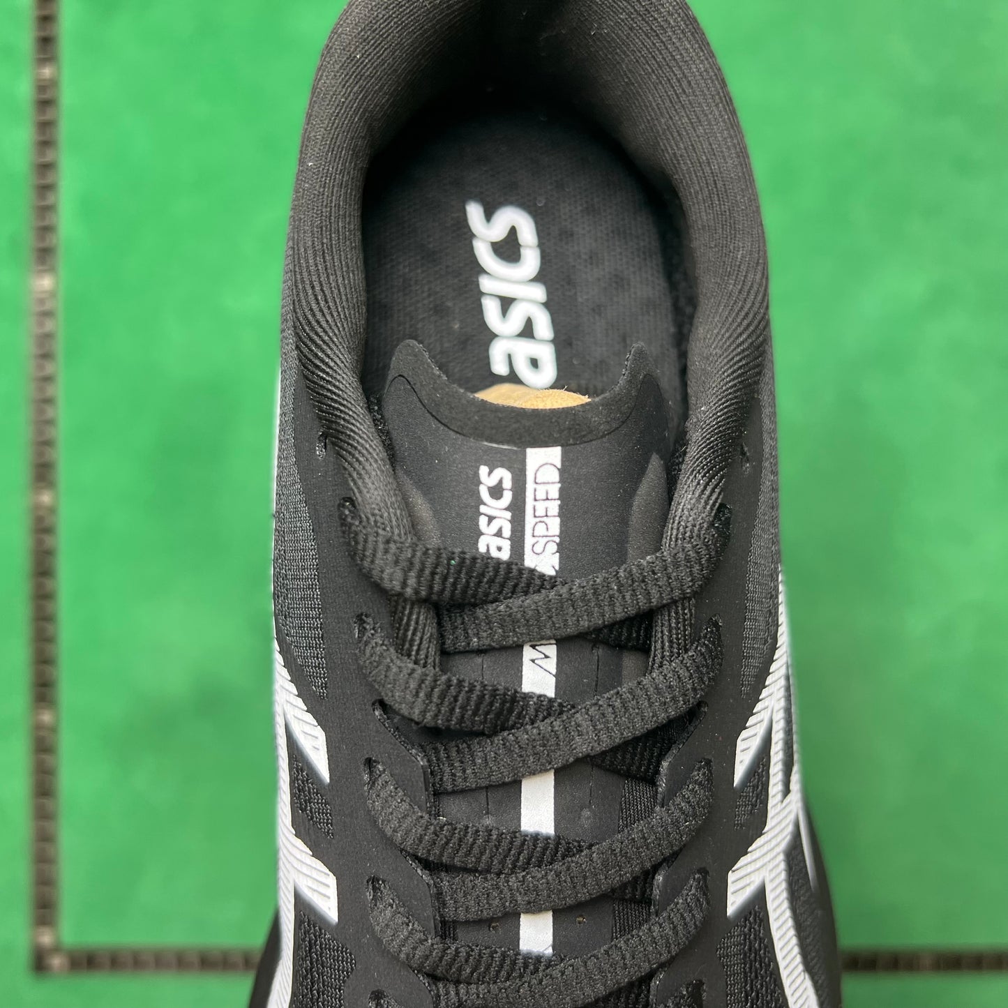 Asics Magic Speed 4