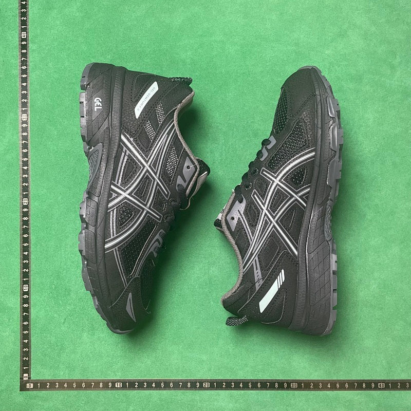Asics Gel- Venture 6