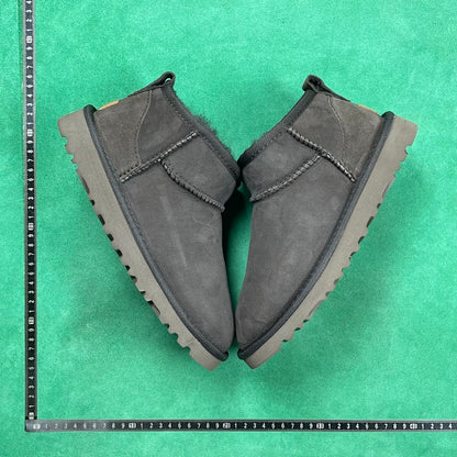 UGG