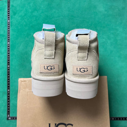 UGG