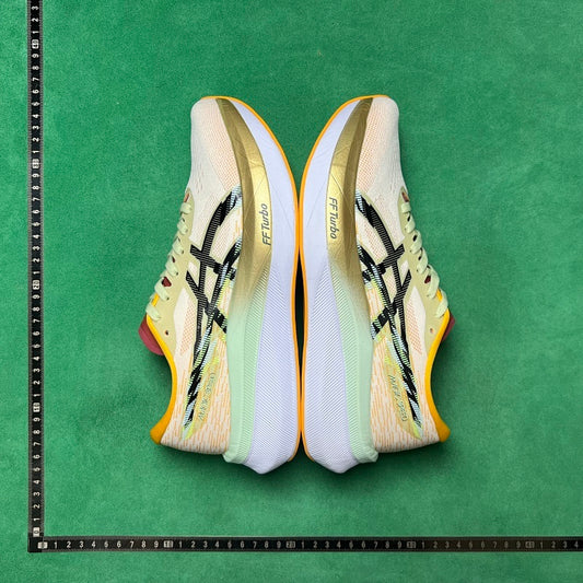Asics-Magic Speed 4
