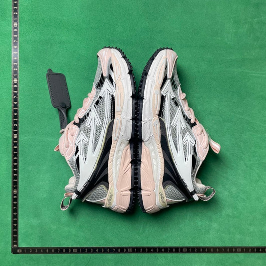 OffWhite - Be Right Back