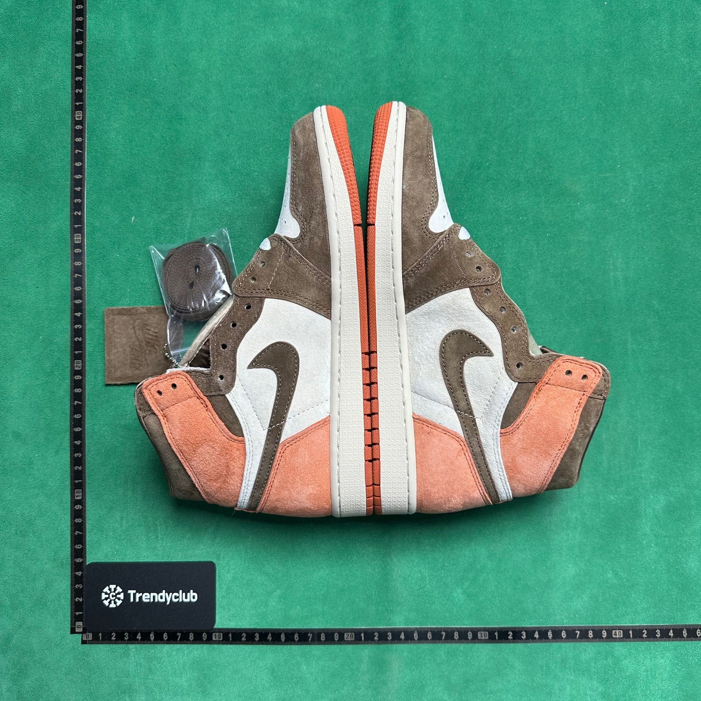Air Jordan 1