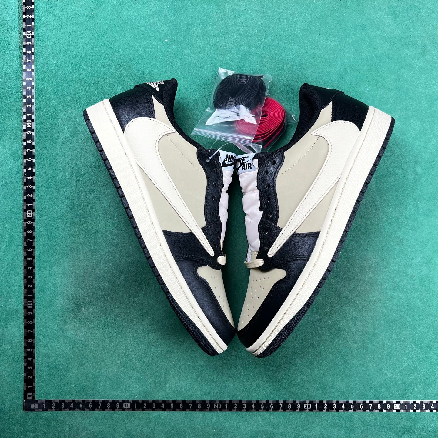 Air Jordan 1