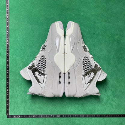 Air Jordan 4 WMNS Retro Sp