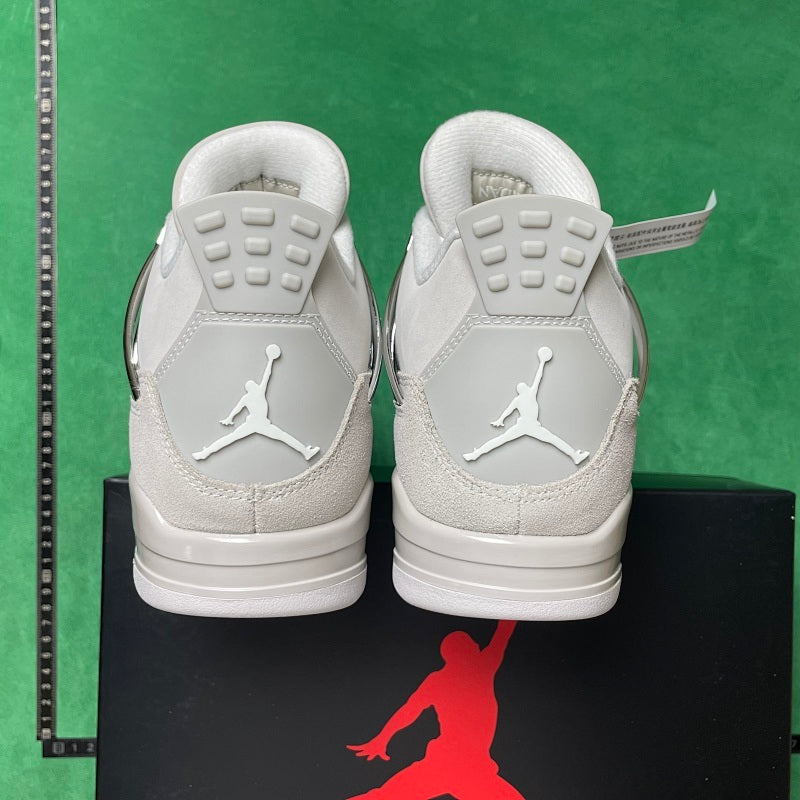 Air Jordan 4 WMNS Retro Sp