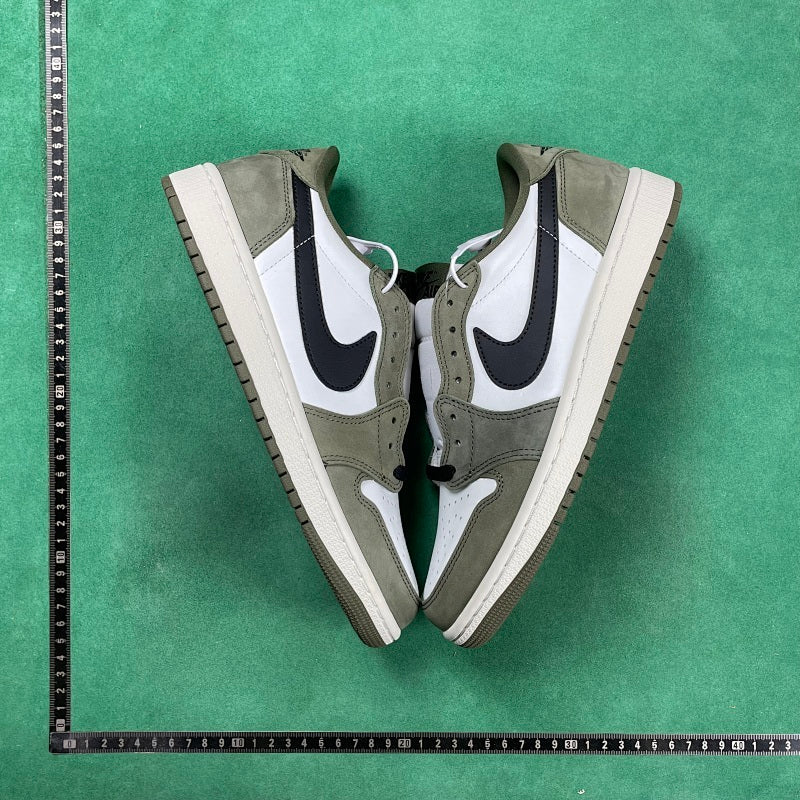 Air Jordan 1
