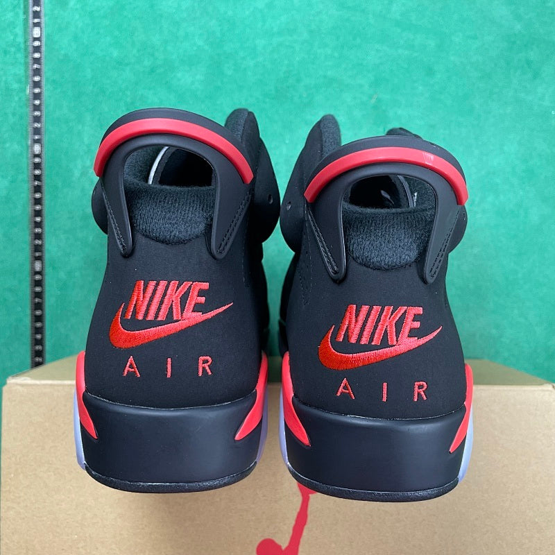 Air Jordan 6 Retro