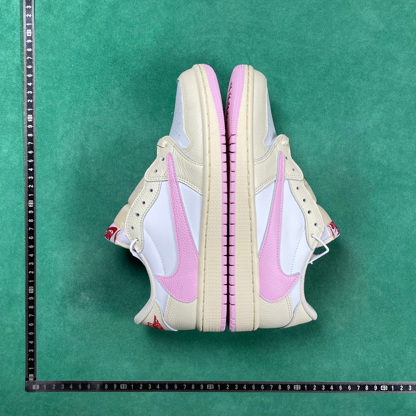 Air Jordan 1