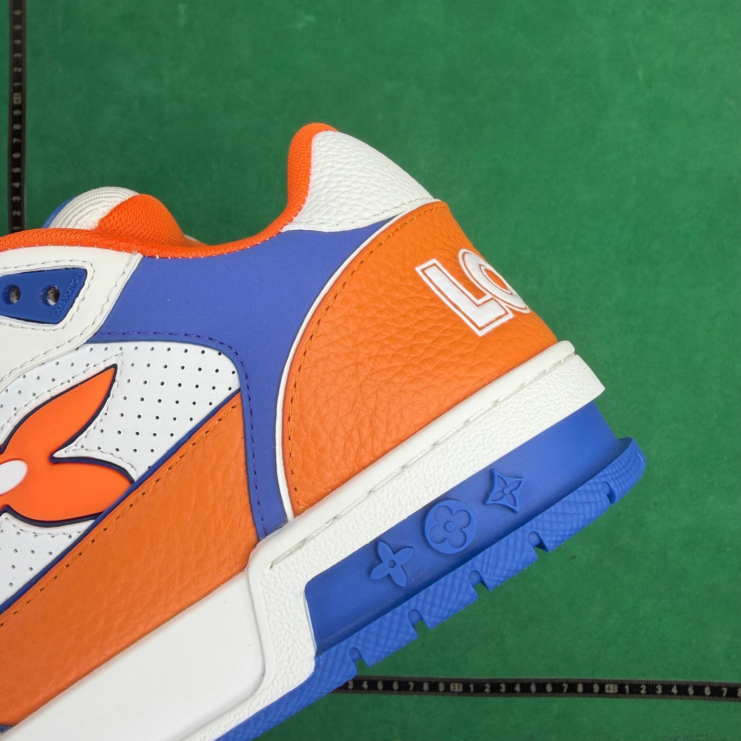 Louis Vuitton  - TT Trainer