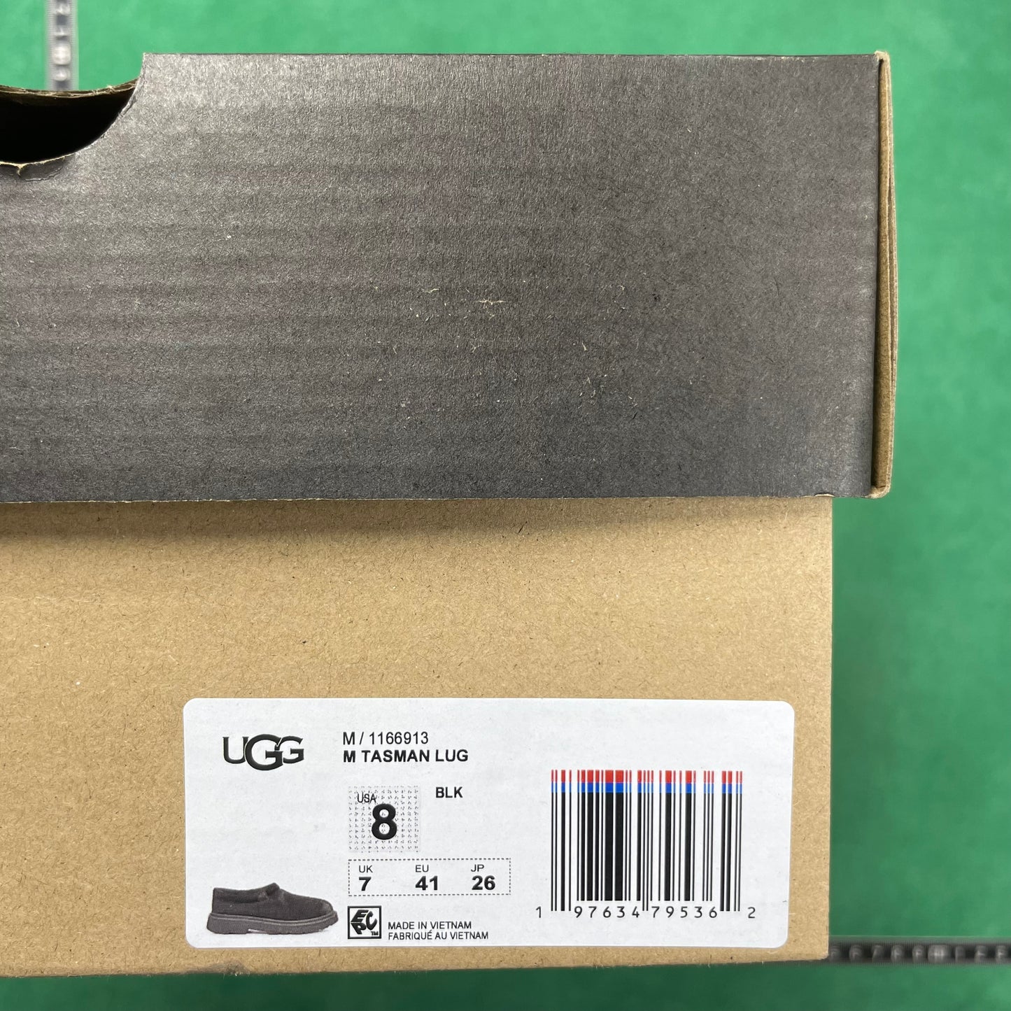 UGG