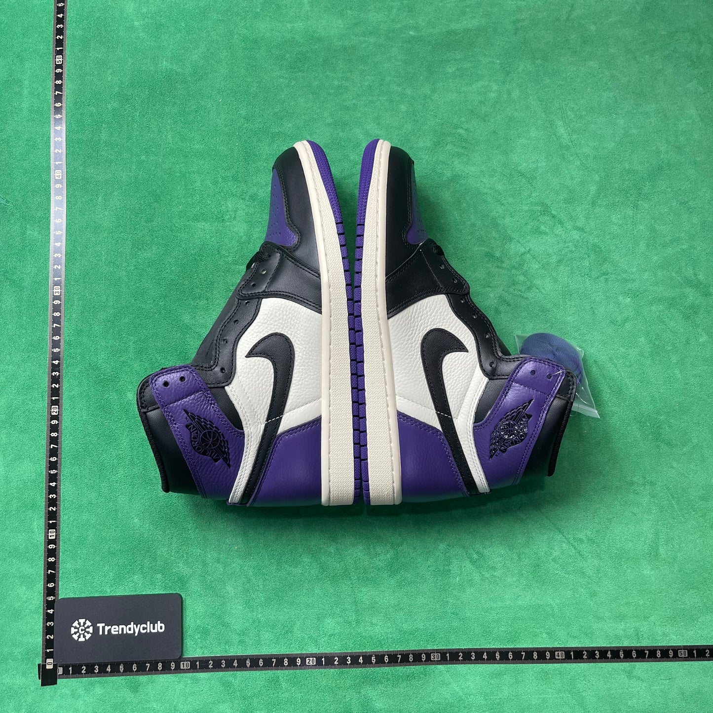 Air Jordan 1