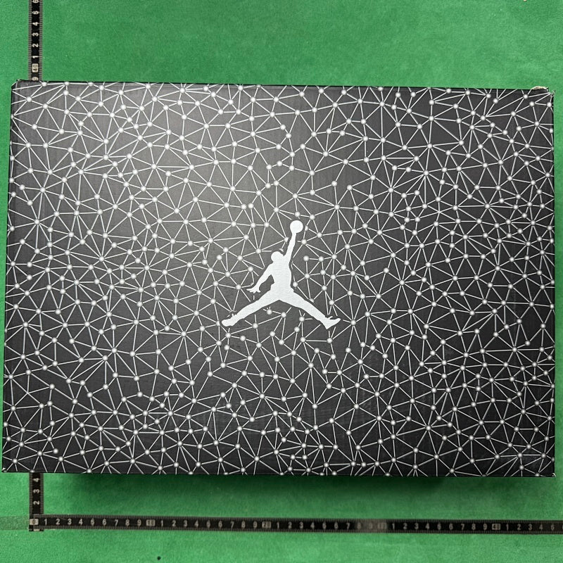 Air Jordan 4 11 Lab