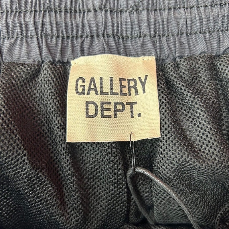 Gallery DEPT.