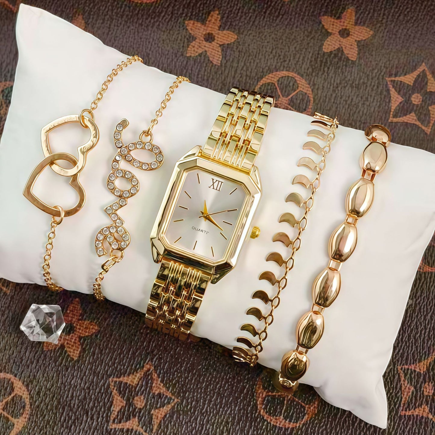 New Trendy Square Women's Quartz Watch Fashion Steel Band Women's Wristwatch Wholesale from Manufacturer in Stock