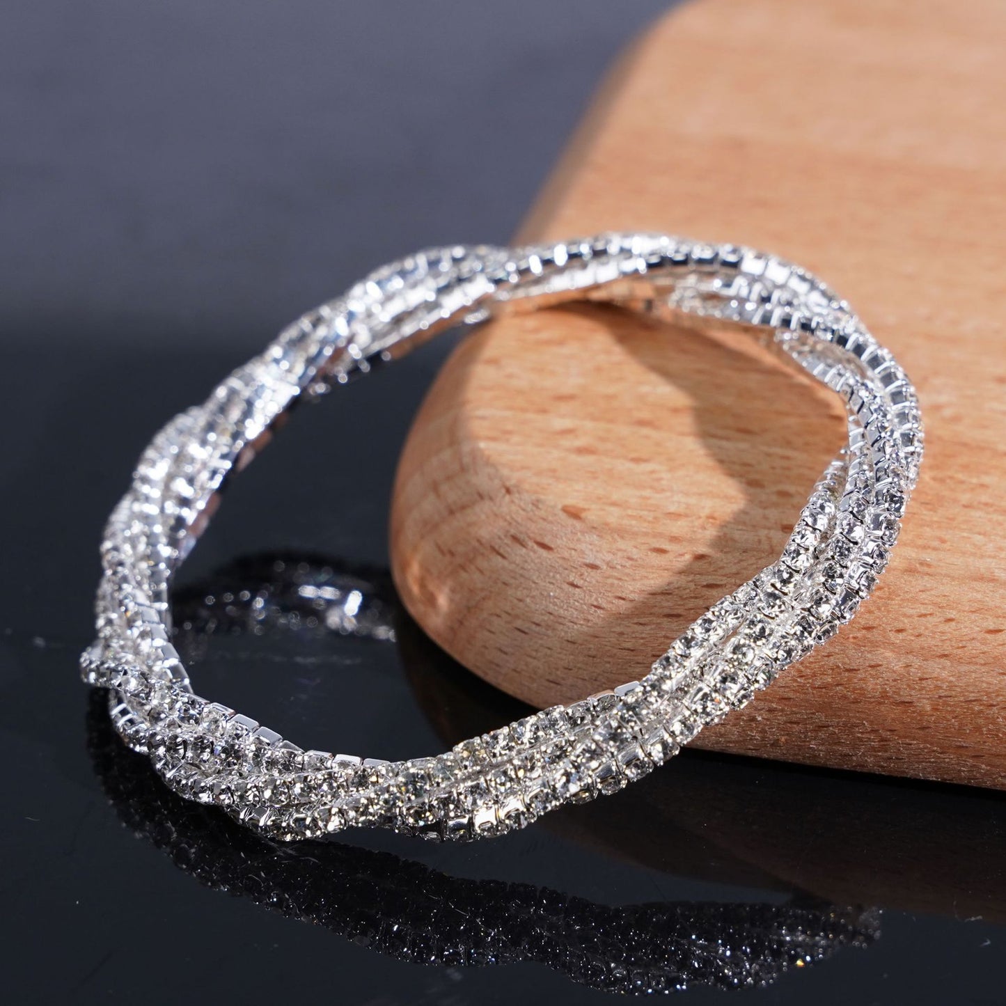 Women's Braided Crystal Bracelet Stretch High-end Bracelet Girlfriend Bracelet Light Luxury Photo Shooting Exquisite Jewelry