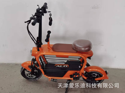 Vietnam Two-Wheeled Pet Lithium Battery Car Family Fashion Assist Foldableing Small Scooter 48V Electric Car