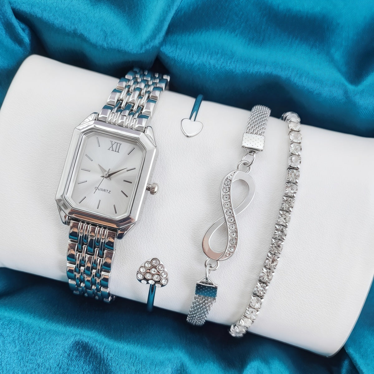 2025 New Light Luxury Steel Band Women's Watch Female Student Fashion Simple Square Quartz Watch Wholesale