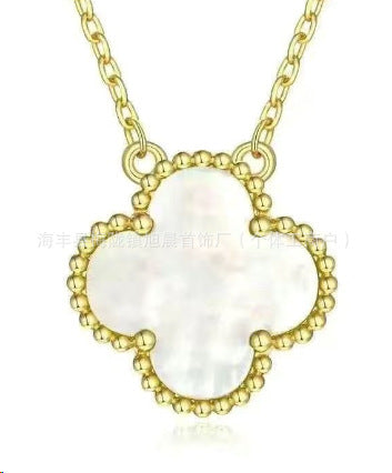 Latest Product 2025 Fanjia Four-Leaf Necklace 15mm Carnelian White Mother-Of-Pearl Pendant Clavicle Chain Couple Gift Fashion