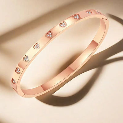 European and American Cross-Border Stainless Steel Bracelet, Titanium Steel Nail Bracelet for Women, Non-Fading, Simple, Versatile, Fashionable and Elegant Bracelet