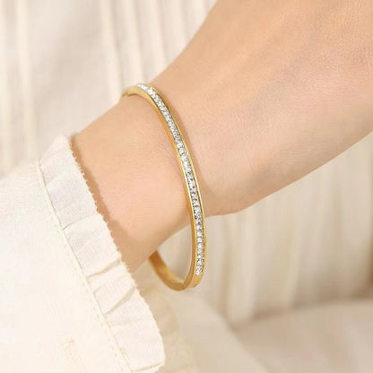 European and American Cross-Border Stainless Steel Bracelet, Titanium Steel Nail Bracelet for Women, Non-Fading, Simple, Versatile, Fashionable and Elegant Bracelet