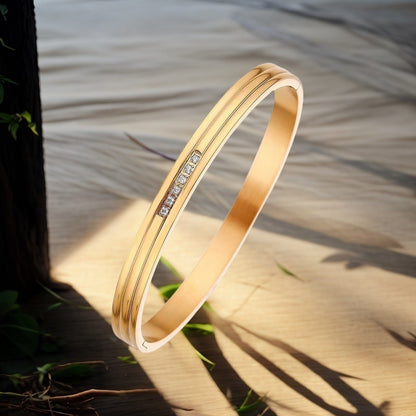European and American Cross-Border Stainless Steel Bracelet, Titanium Steel Nail Bracelet for Women, Non-Fading, Simple, Versatile, Fashionable and Elegant Bracelet