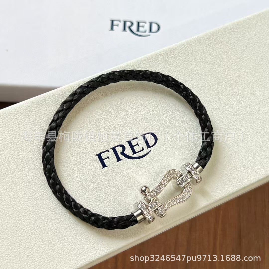 New Trendy Ins Black Samurai Black Couple's Year Horseshoe Buckle Steel Rope Bracelet Bracelet Men's Bracelet