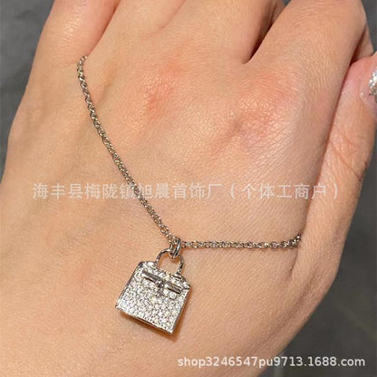 High Version V Gold H Letter Necklace Women's Color-free Enamel Clavicle Chain Light Luxury Rose Gold Pendant for Girlfriends Gift