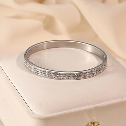 European and American Cross-Border Stainless Steel Bracelet, Titanium Steel Nail Bracelet for Women, Non-Fading, Simple, Versatile, Fashionable and Elegant Bracelet