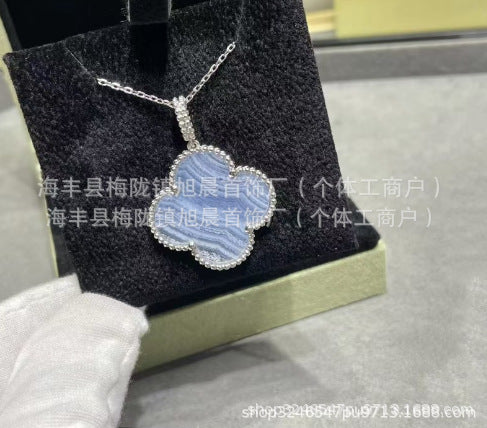 New Product 2024 Four-Leaf Clover Sweater Chain 18K Rose Gold Carnelian White Mother-Of-Pearl Pendant Clavicle Chain Couple Gift