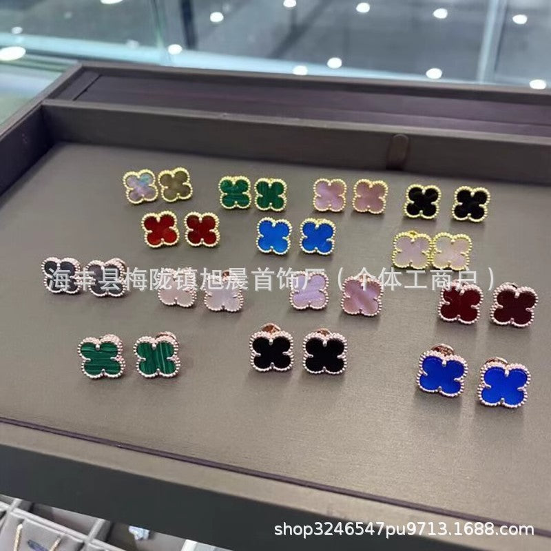 High Version V Gold Plated 18K Clover Ear Racket V Female High-Grade Light Luxury Earrings Lucky Grass Ear Racket V Fashion Beautiful
