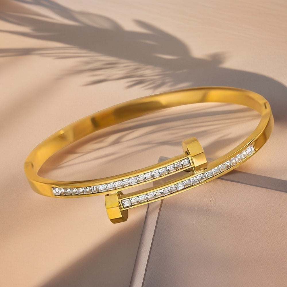 European and American Cross-Border Stainless Steel Bracelet, Titanium Steel Nail Bracelet for Women, Non-Fading, Simple, Versatile, Fashionable and Elegant Bracelet