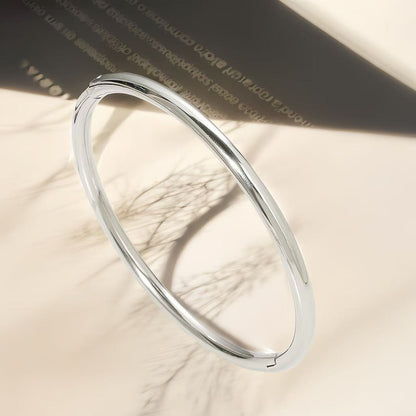 European and American Cross-Border Stainless Steel Bracelet, Titanium Steel Nail Bracelet for Women, Non-Fading, Simple, Versatile, Fashionable and Elegant Bracelet