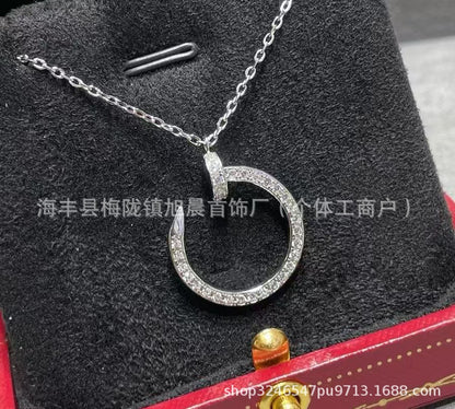 High Version V Gold Nail Series Full Diamond Necklace Thick Plated 18K Diamond-Embedded CNC Carved Pendant Clavicle Chain Does Not Fade..