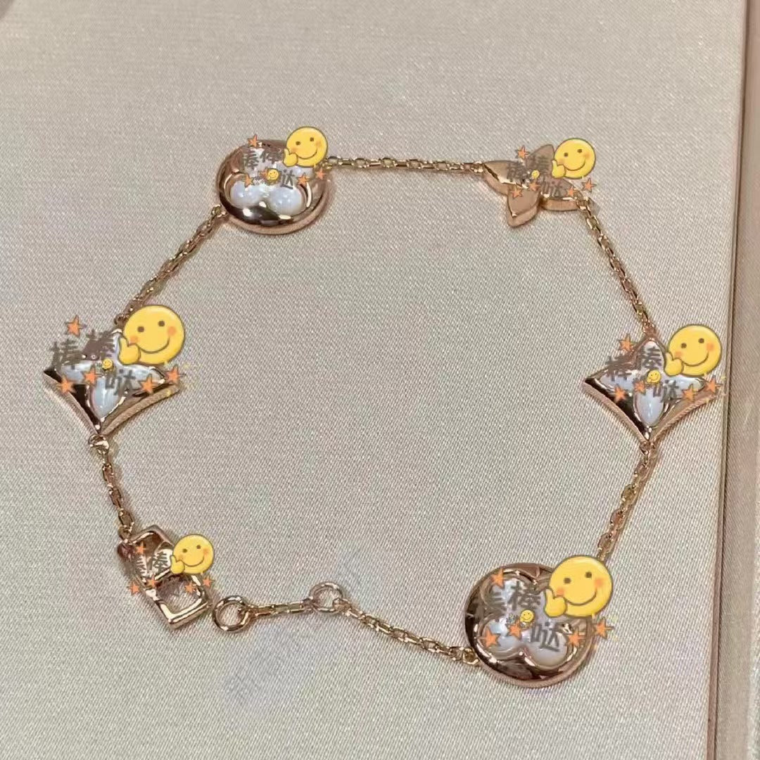 Donkey Home Top Diamond V Gold Four-leaf Clover Five-flower Bracelet V No Falling White Fritillaria Five-flower Bracelet Net Red OL Same Style