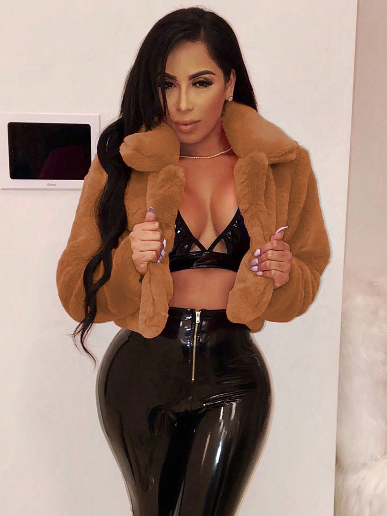 S391021 European and American Autumn and Winter Loose Artificial Fur Cardigan Short Jacket Plush Outwear