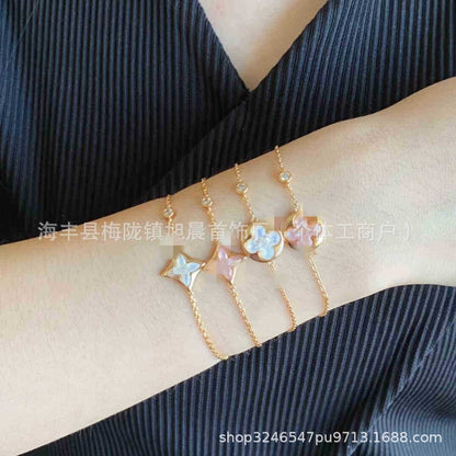 Small six high version V diamond round four-leaf clover four flowers five flowers single flower bracelet fashion OL beautiful V beautiful style
