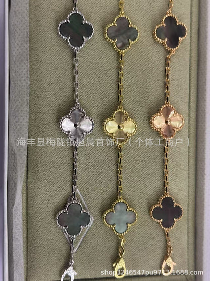 Vanjia V Gold Laser Series Clover Bracelet for Women, Personalized Versatile Fashionable New Jewelry