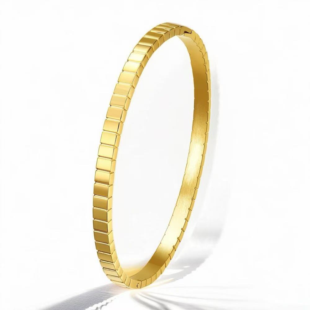 Cross-border Stainless Steel Bracelet Women's High-grade Electroplated Circle Bracelet Diamond Light Luxury Titanium Steel Fashion Jewelry