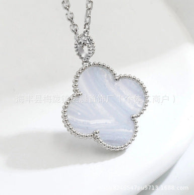 Latest Product 2025 Fanjia Four-Leaf Necklace 15mm Carnelian White Mother-Of-Pearl Pendant Clavicle Chain Couple Gift Fashion