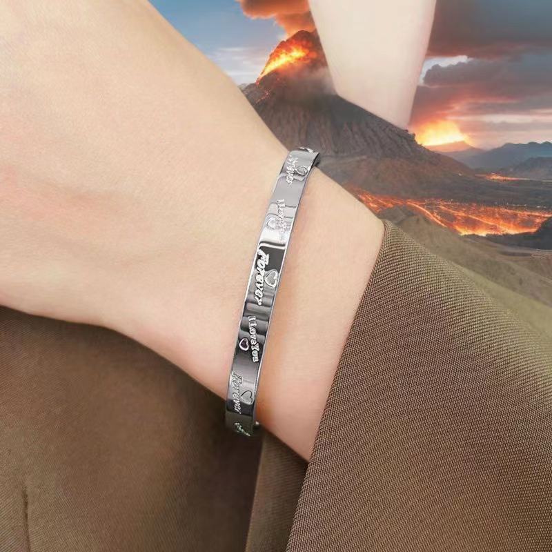 Cross-border Stainless Steel Bracelet Women's High-grade Electroplated Circle Bracelet Diamond Light Luxury Titanium Steel Fashion Jewelry
