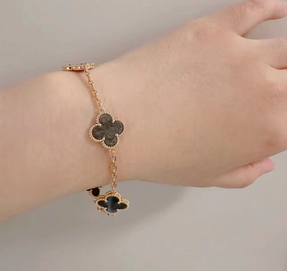 High version 925 silver 9mm small six-flower mini four-leaf clover bracelet women's full diamond natural white fritillary red chalcedony agate