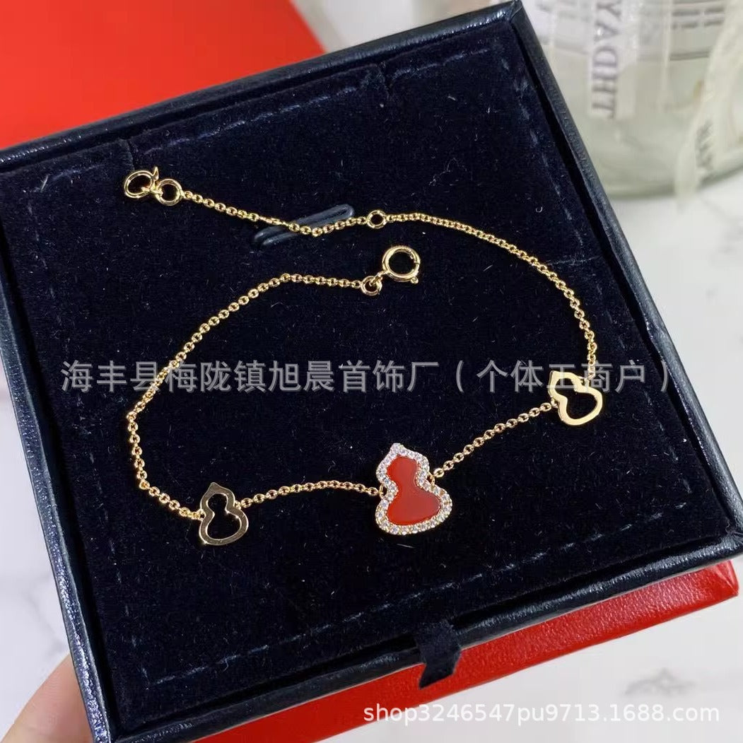 Kirin Gourd Bracelet Fashion Plated 18k Rose Gold Red Agate Jewelry Diamond Bracelet Benmingnian Red Rope Light Luxury