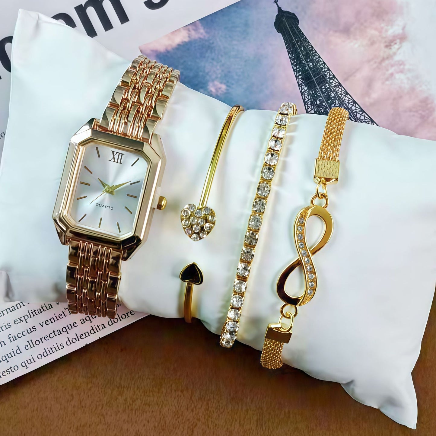 New Trendy Square Women's Quartz Watch Fashion Steel Band Women's Wristwatch Wholesale from Manufacturer in Stock
