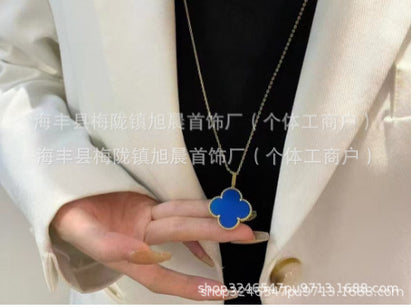 New Product 2024 Four-Leaf Clover Sweater Chain 18K Rose Gold Carnelian White Mother-Of-Pearl Pendant Clavicle Chain Couple Gift