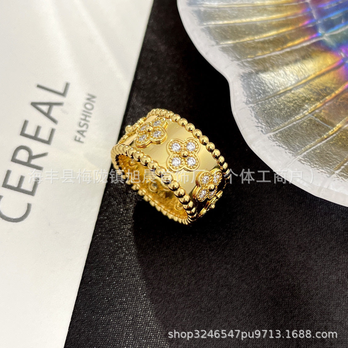 V gold high version thick plated 18K mi gold four-leaf clover kaleidoscope flower petal ring personality ring factory outlet