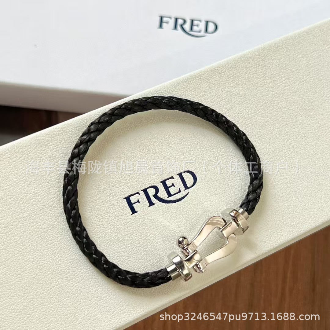 New Trendy Ins Black Samurai Black Couple's Year Horseshoe Buckle Steel Rope Bracelet Bracelet Men's Bracelet