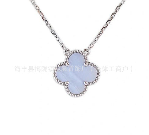 Latest Product 2025 Fanjia Four-Leaf Necklace 15mm Carnelian White Mother-Of-Pearl Pendant Clavicle Chain Couple Gift Fashion