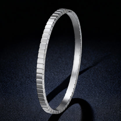 European and American Cross-Border Stainless Steel Bracelet, Titanium Steel Nail Bracelet for Women, Non-Fading, Simple, Versatile, Fashionable and Elegant Bracelet